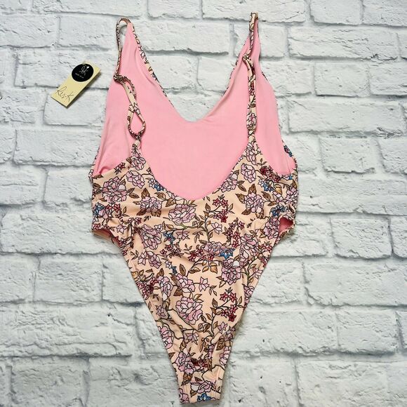 RIS-K Women's Pink Voyager One Piece Swimsuit Size M Boho Floral New Cheeky - Picture 2 of 4